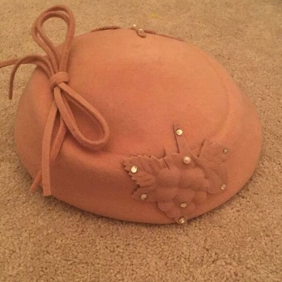 Vintage Accessories - Vintage Terry Sales Wool Elegant Blush Pink Beret Hat